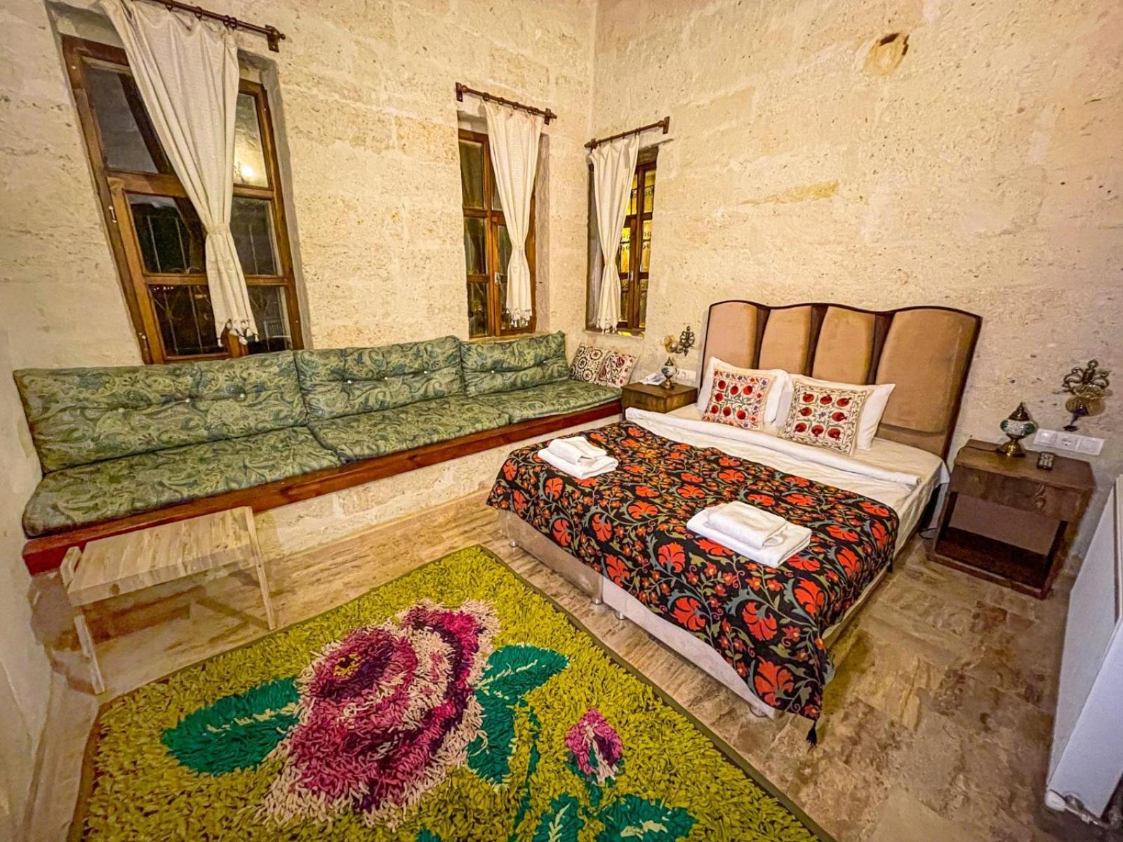 Heritage Cave Suites Урґюп Екстер'єр фото